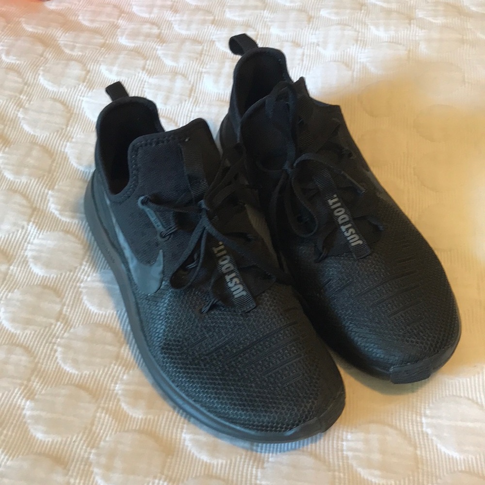 Brand new Nike free TR 8